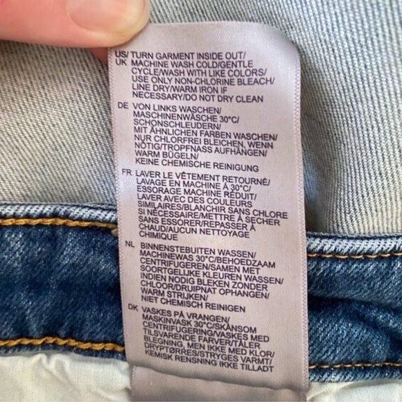 NEW NYDJ Denim Skirt Destructed Radiance 12 - Picture 16 of 17